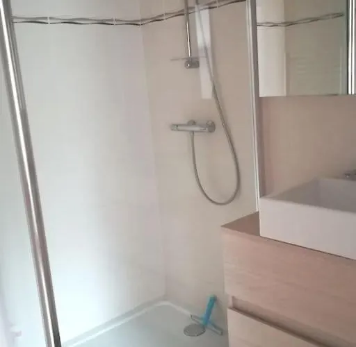 Maison Dans La Baie Du Mont St Michel Genêts